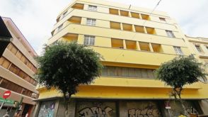 Edifici a calle de Nicolás Estévanez, 6, prop de Calle General Vives