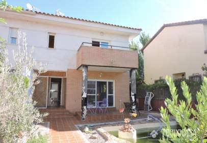 Casas y chalets en El Álamo, Madrid - pisos.com